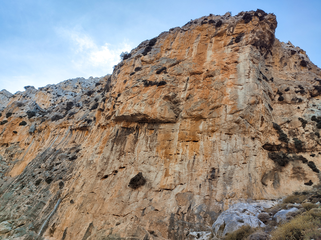 Climbing area Kókkino Vracho in Lamoni (Gorge of Xerokampos), east Crete